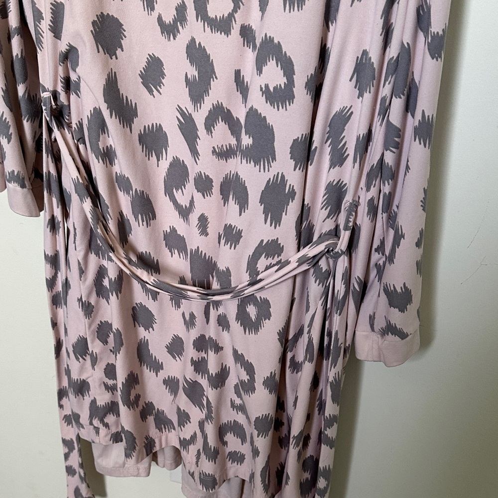 BEBE Pink Gray Robe Lounge Dress Set Size M Soft Cozy Sleepwear Intimates - Picture 11 of 11